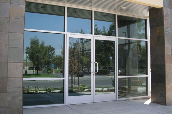 Thornhill-commercial-door-repair
